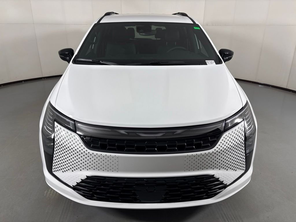 New 2027 Bright White Clear-Coat Exterior Paint Chrysler Select image 3