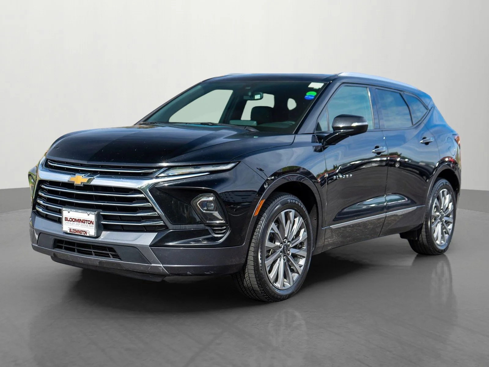 Used 2024 Black Chevrolet Premier image 3