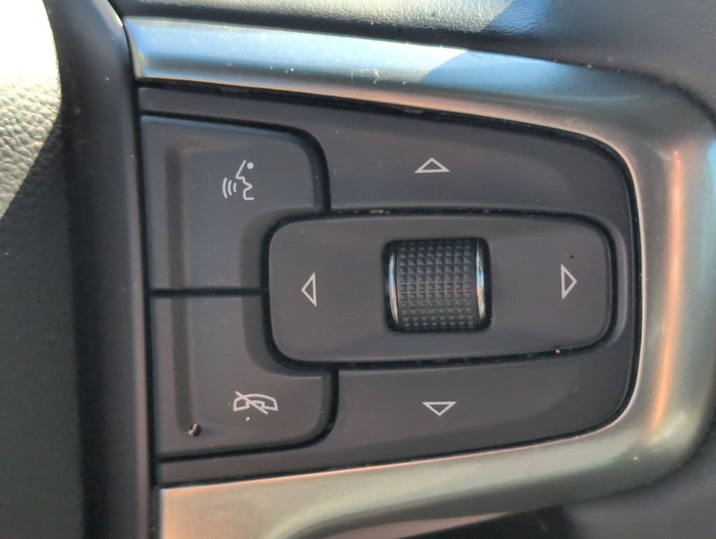 Used 2023 White Chevrolet LT image 21