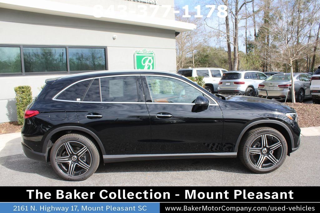 Used 2026 Black Mercedes-Benz GLC 300 image 3
