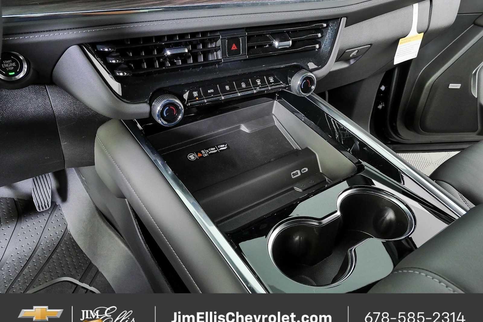 New 2026 Black Chevrolet LT image 18
