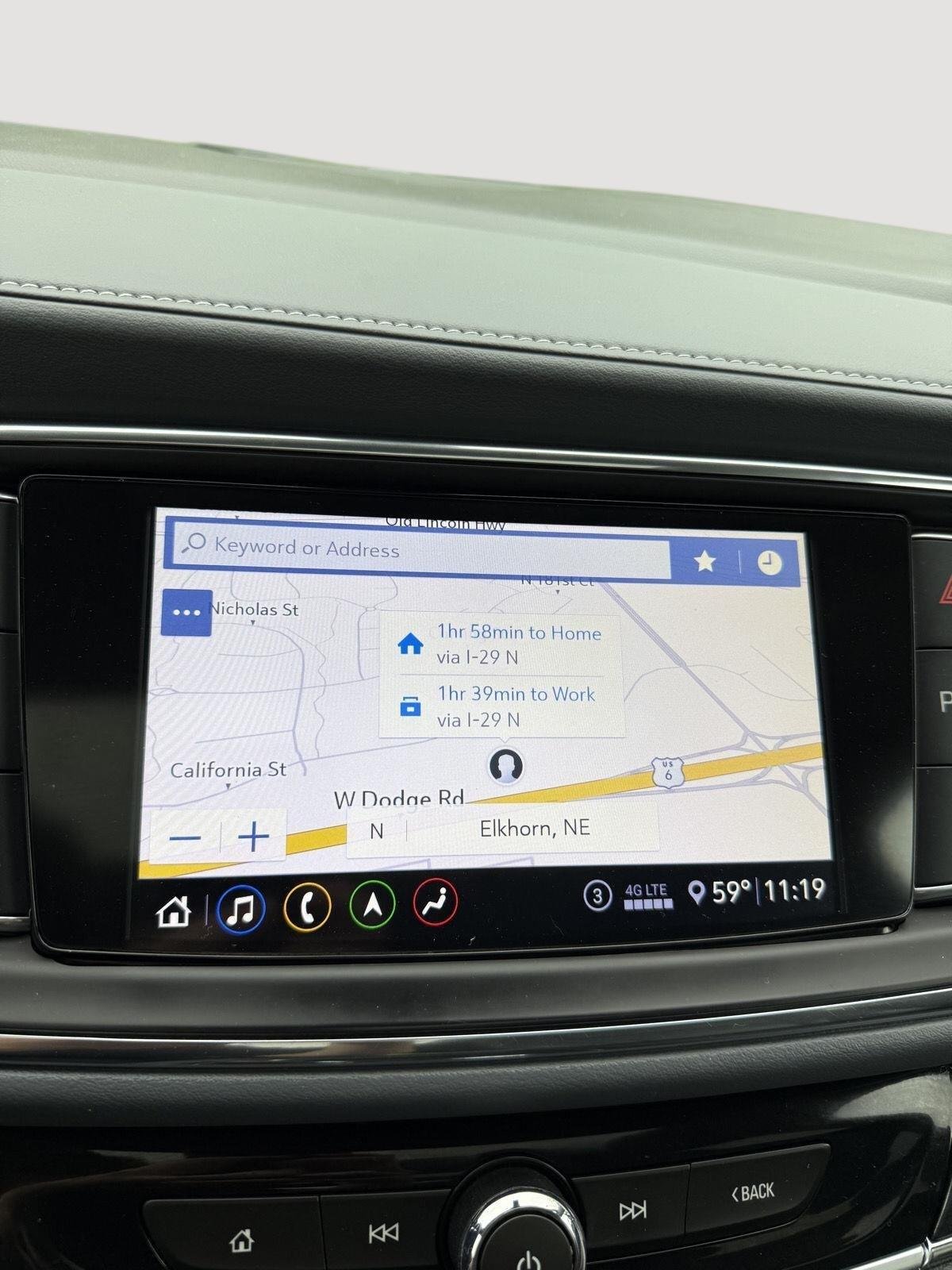 Used 2021 White Frost Tricoat Buick Essence image 15