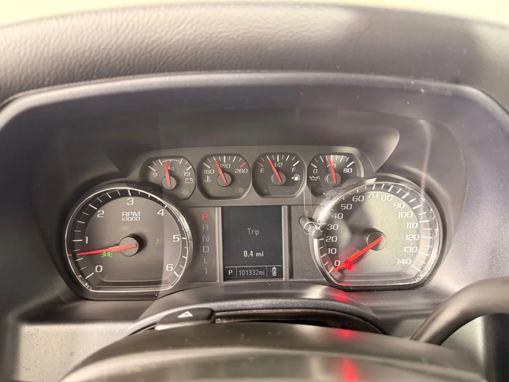 Used 2017 White Chevrolet Work Truck image 27