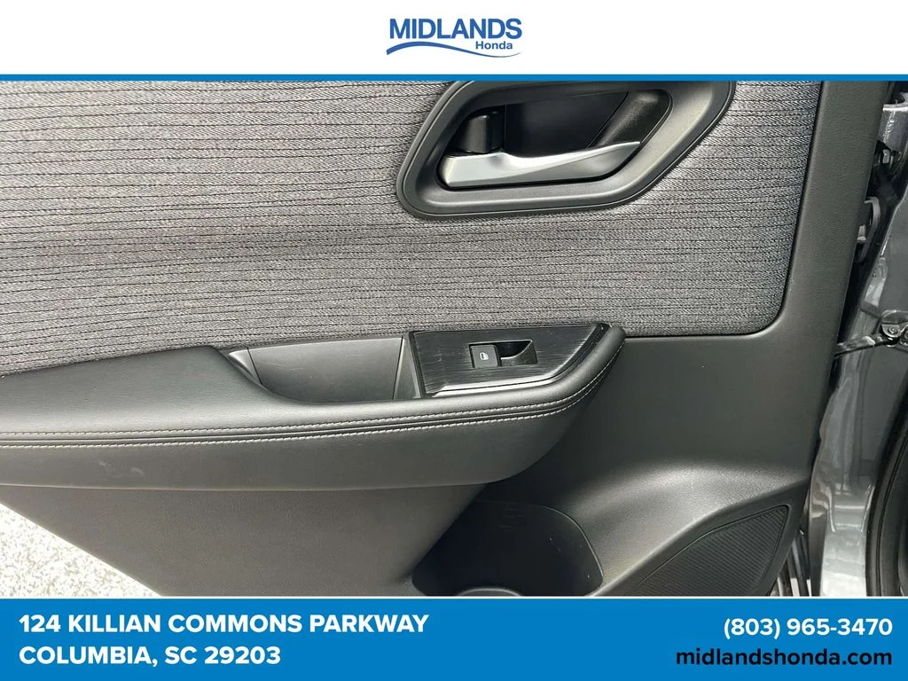 Used 2023 Gun Metallic Nissan SV image 13