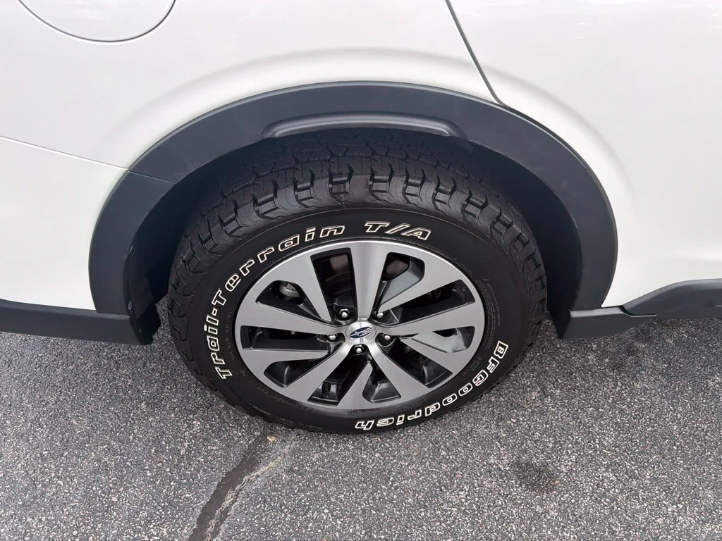 Used 2022 White Subaru Premium image 12