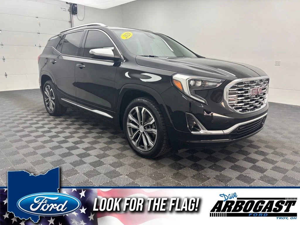 Used 2020 Black GMC Denali image 1