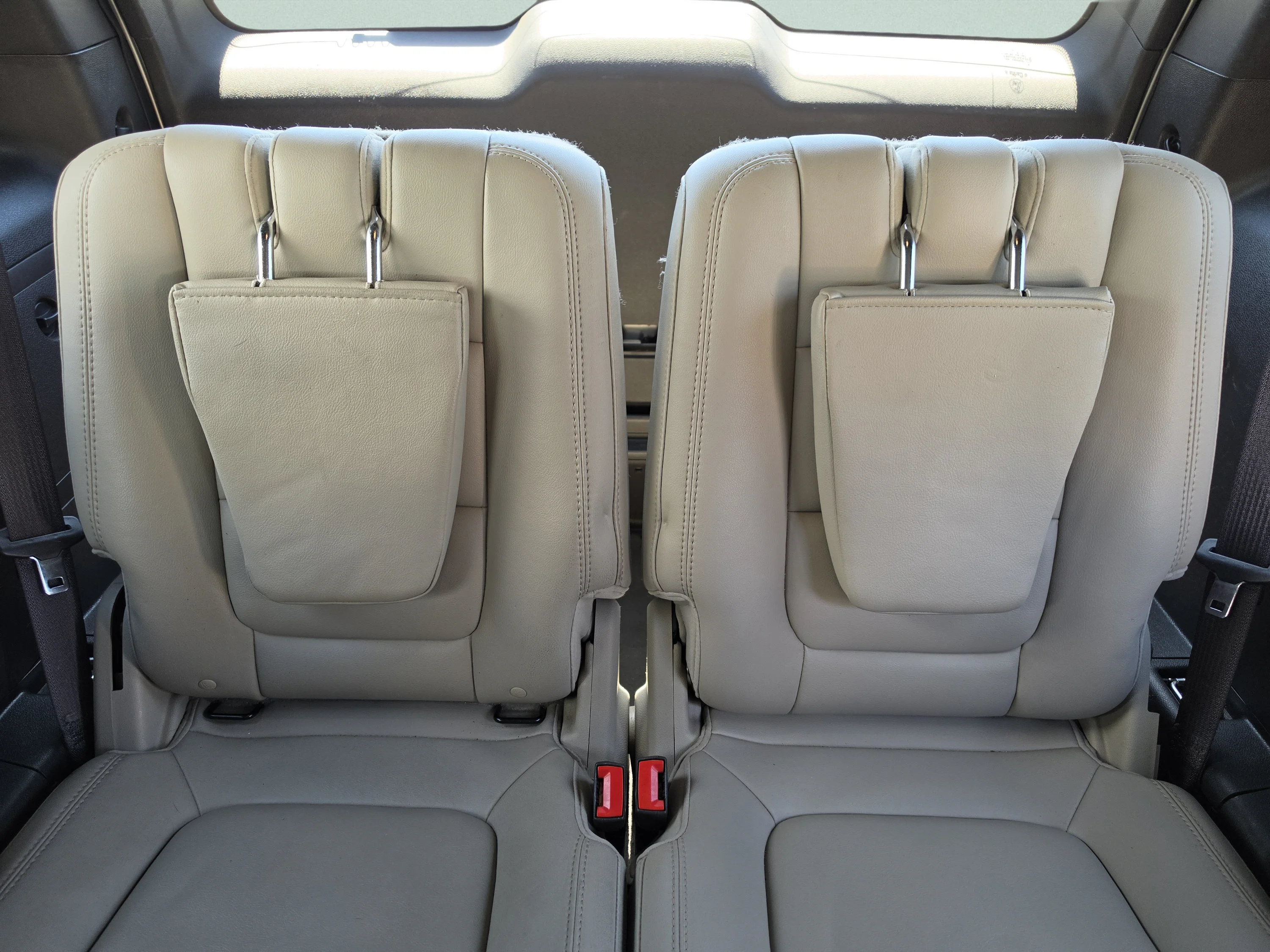 Used 2013 Ingot Silver Ford XLT image 21