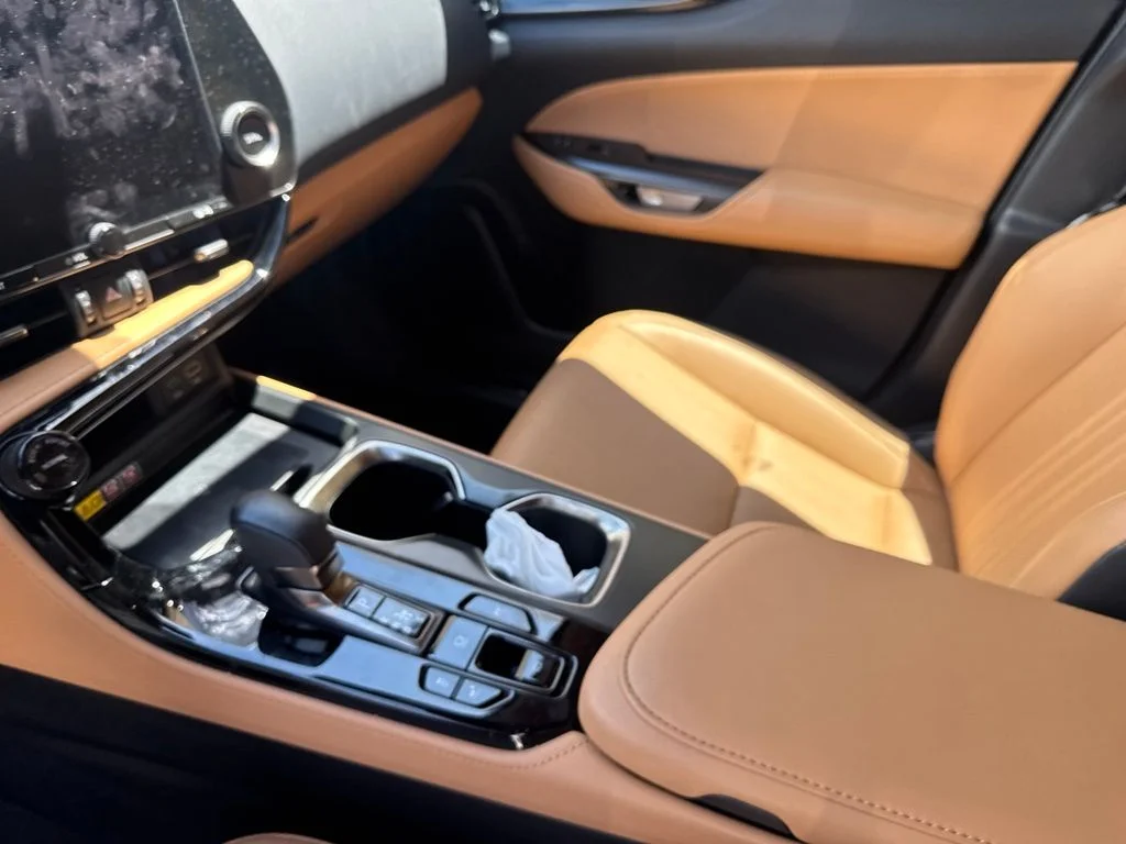 Certified Used 2025 White Lexus 350h Base image 27