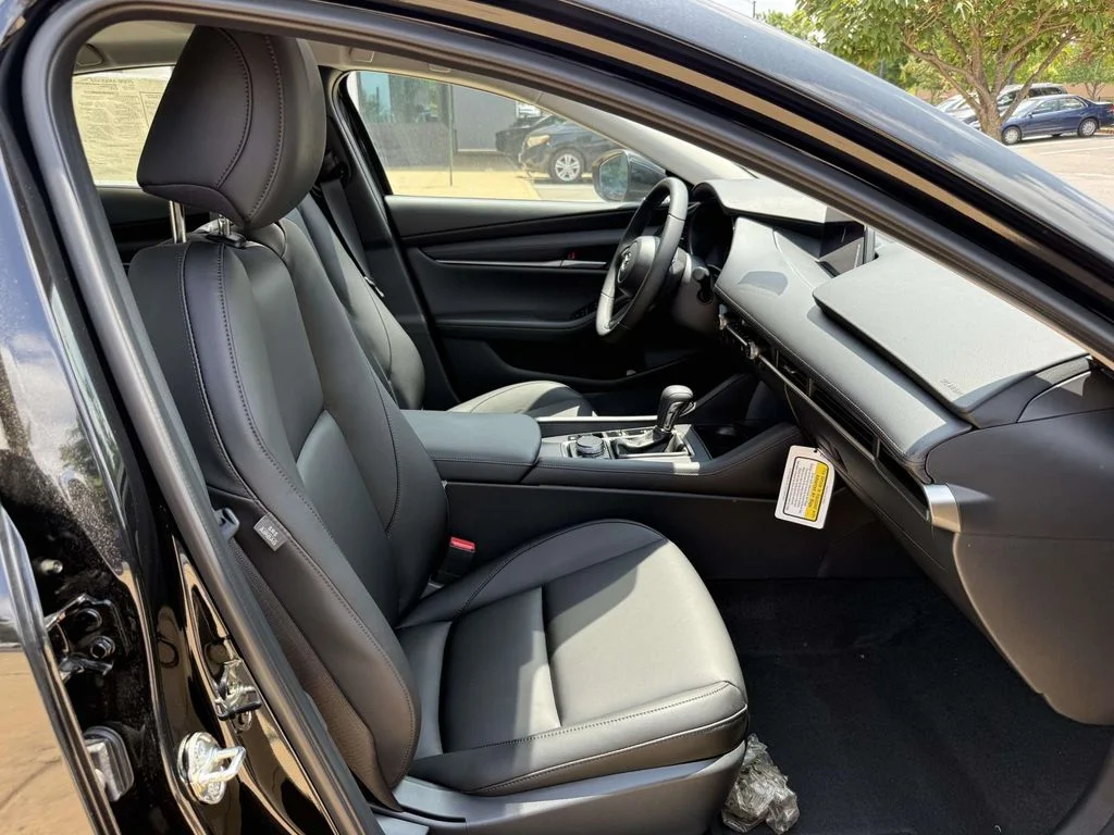 New 2026 Jet Black Mazda 2.5 S Preferred image 15