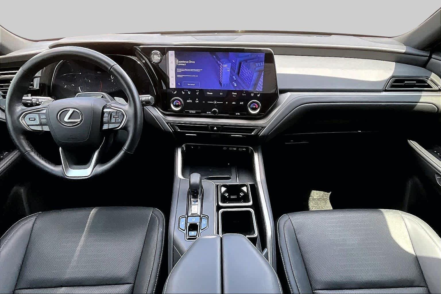 Used 2025 Wind Chill Pearl Lexus Premium image 16