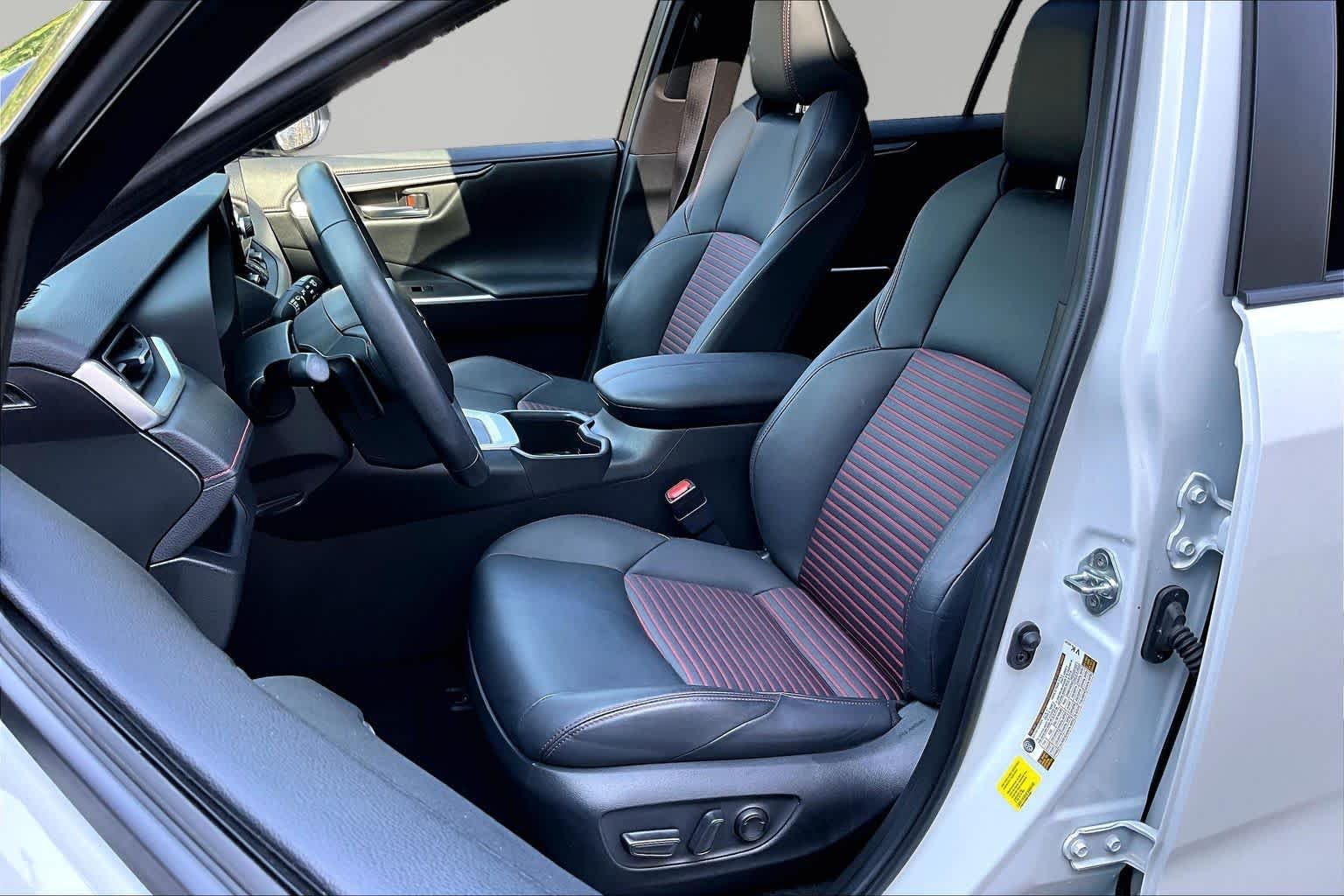 Used 2024 Wind Chill Pearl/Midnight Black Metallic Toyota XSE image 8
