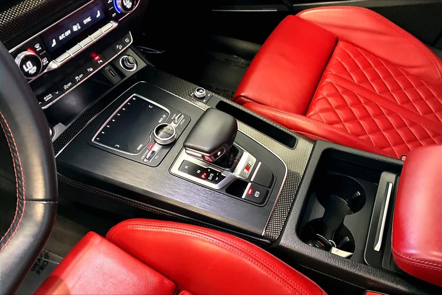 Used 2020 Mythos Black Metallic Audi Prestige image 17