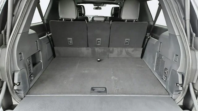 New 2026 Glacier Gray Metallic Tri-Coat Ford MAX Platinum® image 49