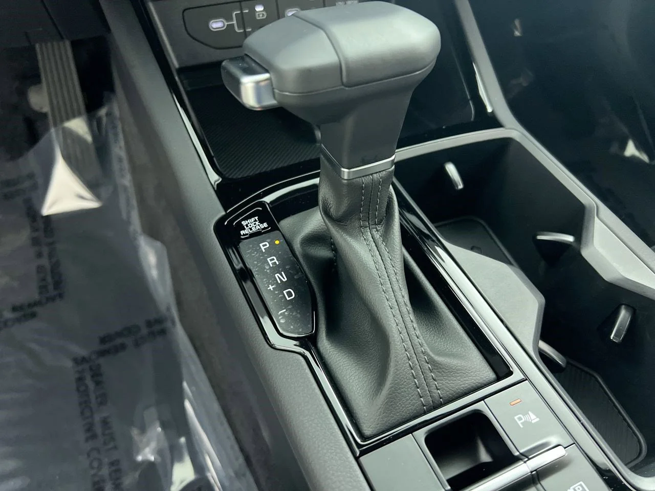 New 2026 Snow White Pearl Kia GT-Line FWD image 22