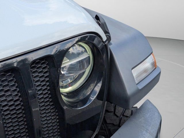 Used 2021 White Jeep Unlimited Willys image 26