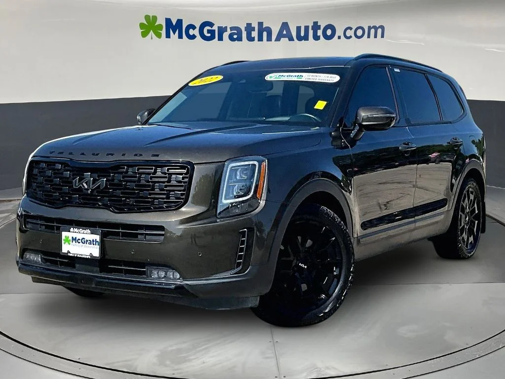 Used 2022 Green Kia SX image 3