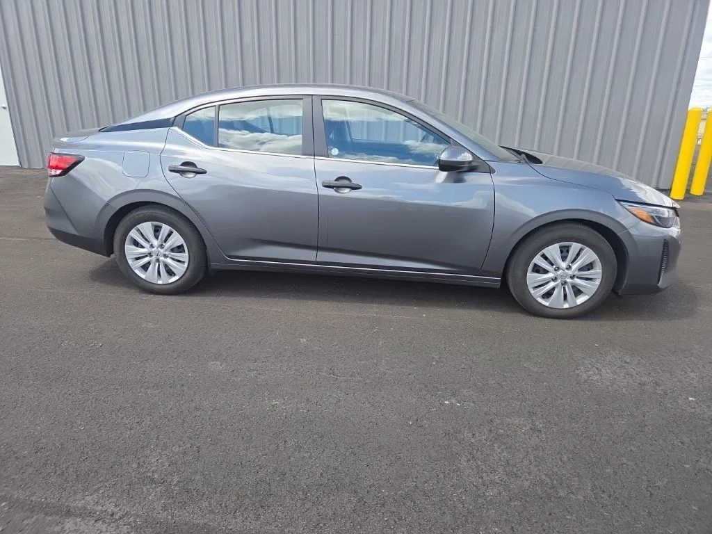 Used 2025 Gray Nissan S image 16