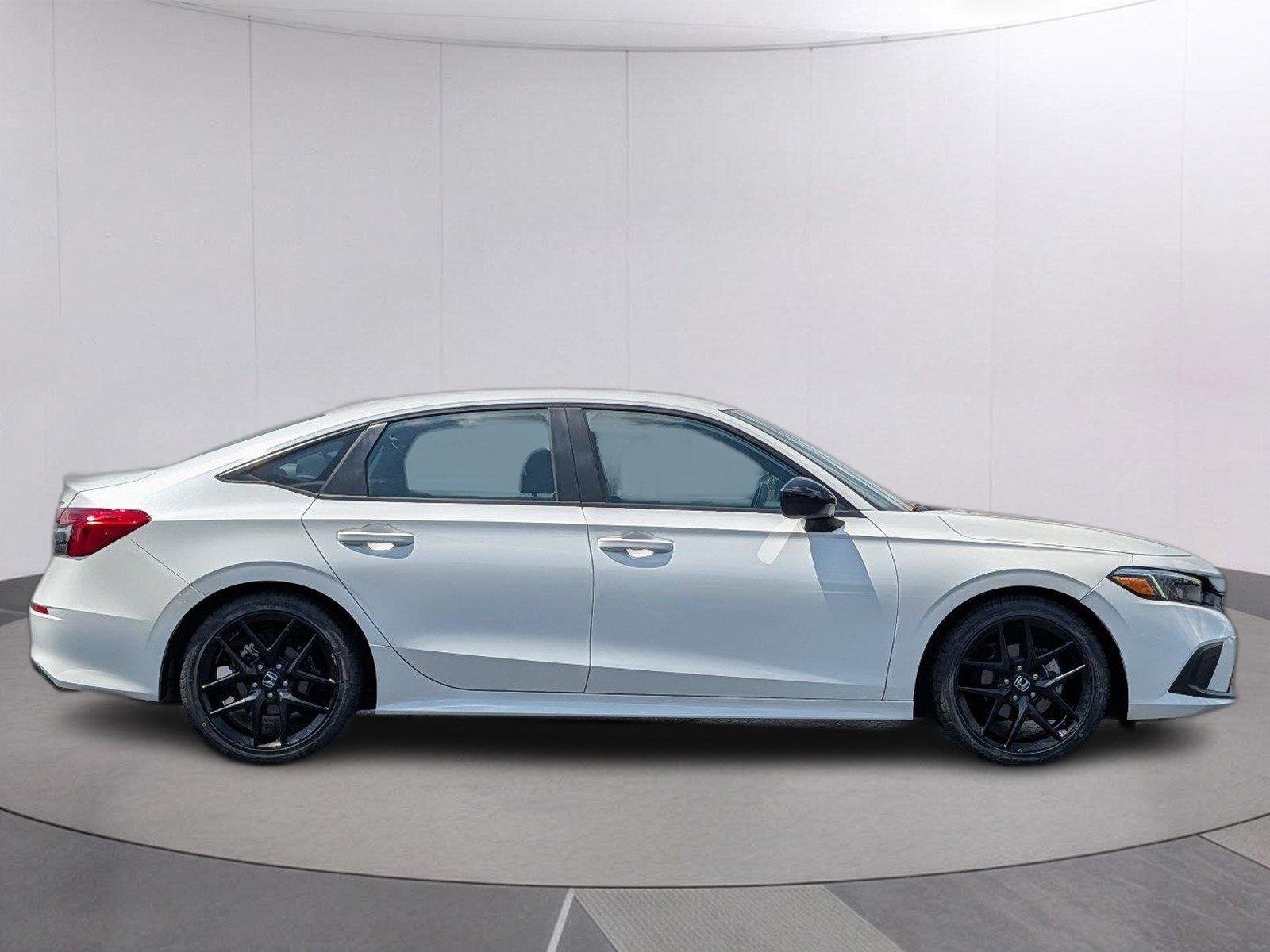 Used 2023 Platinum White Pearl Honda Sport image 6