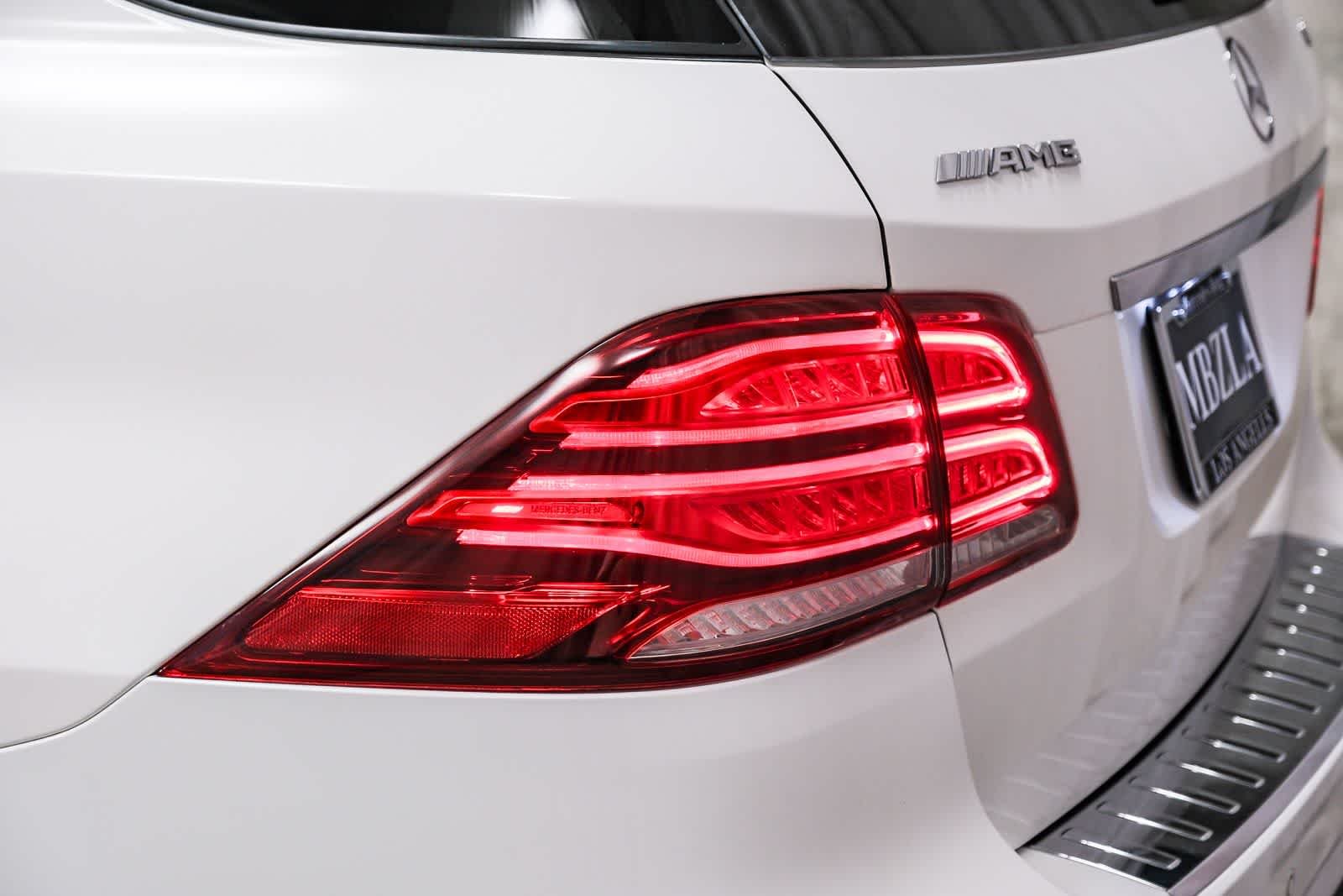 Used 2018 Polar White Mercedes-Benz AMG® GLE 43 image 6