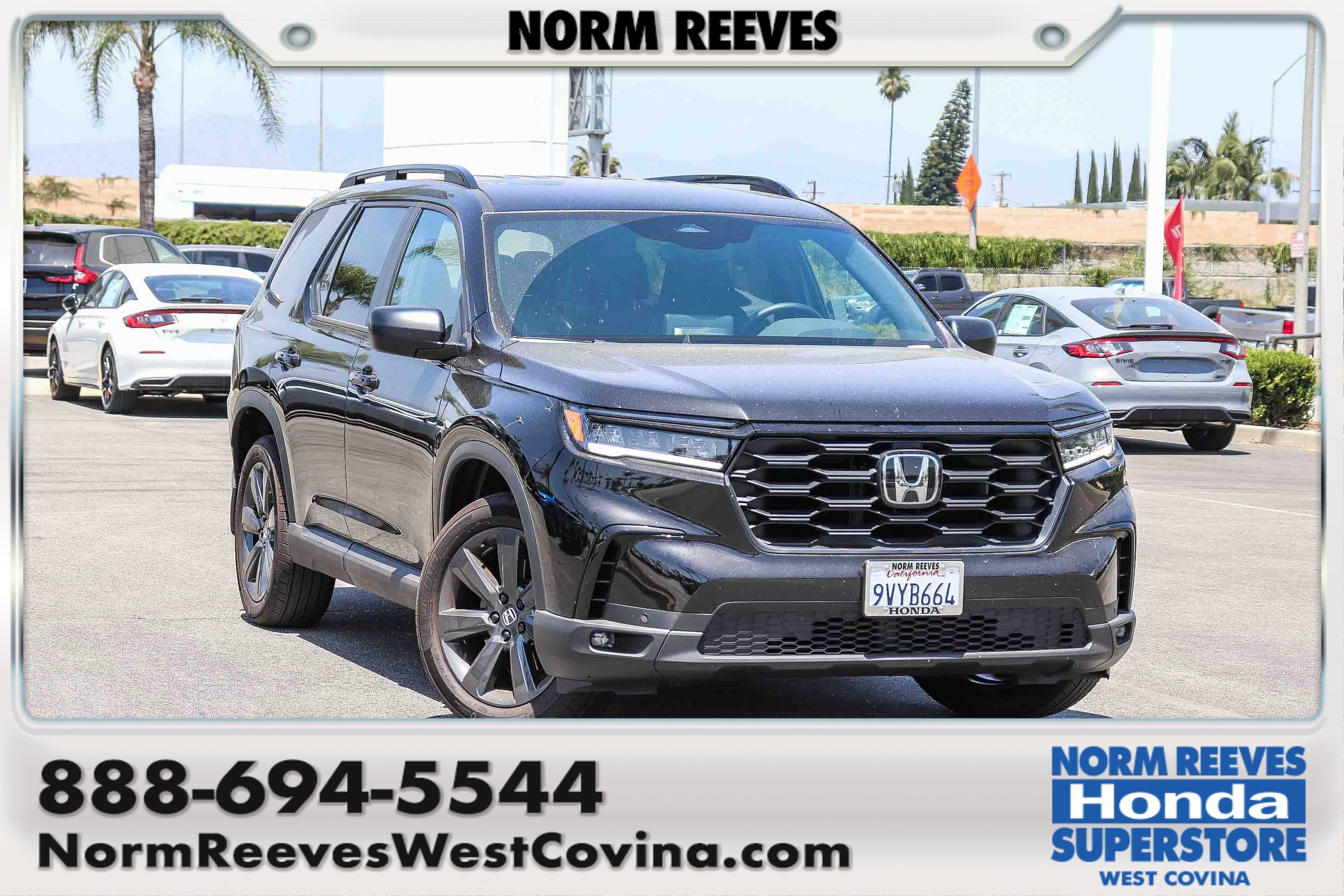 2025 Honda Pilot Sport 2WD's photo