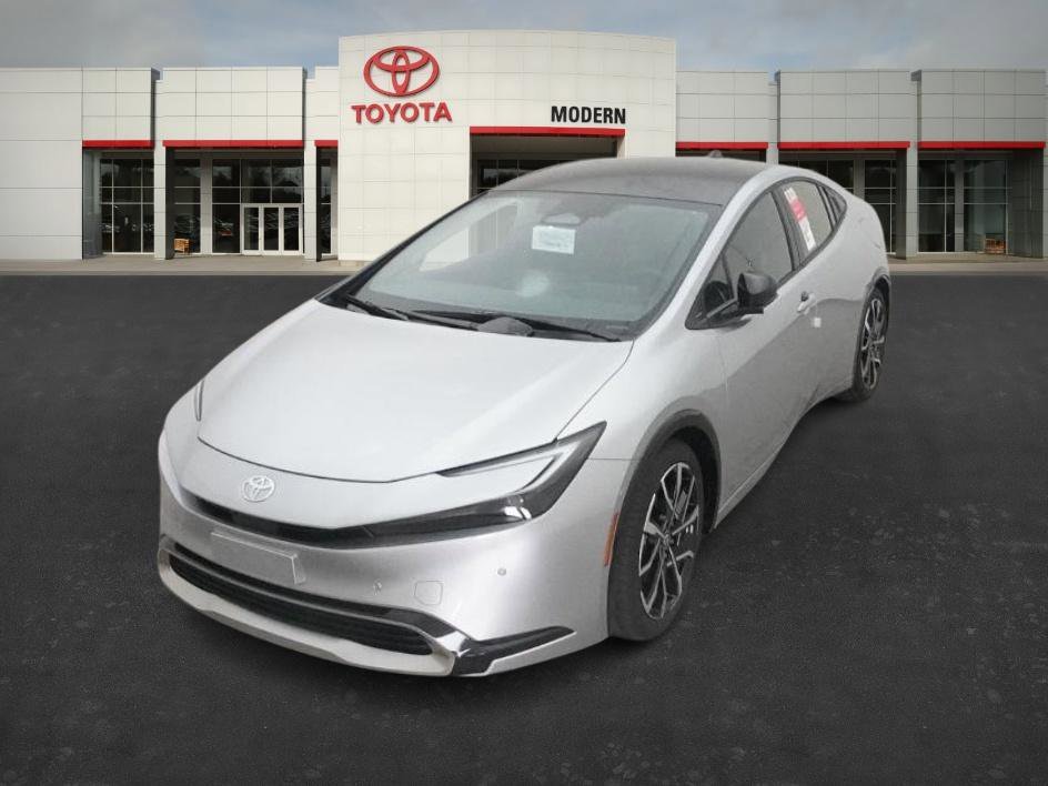 New 2026 Cutting Edge Toyota XSE Premium image 5