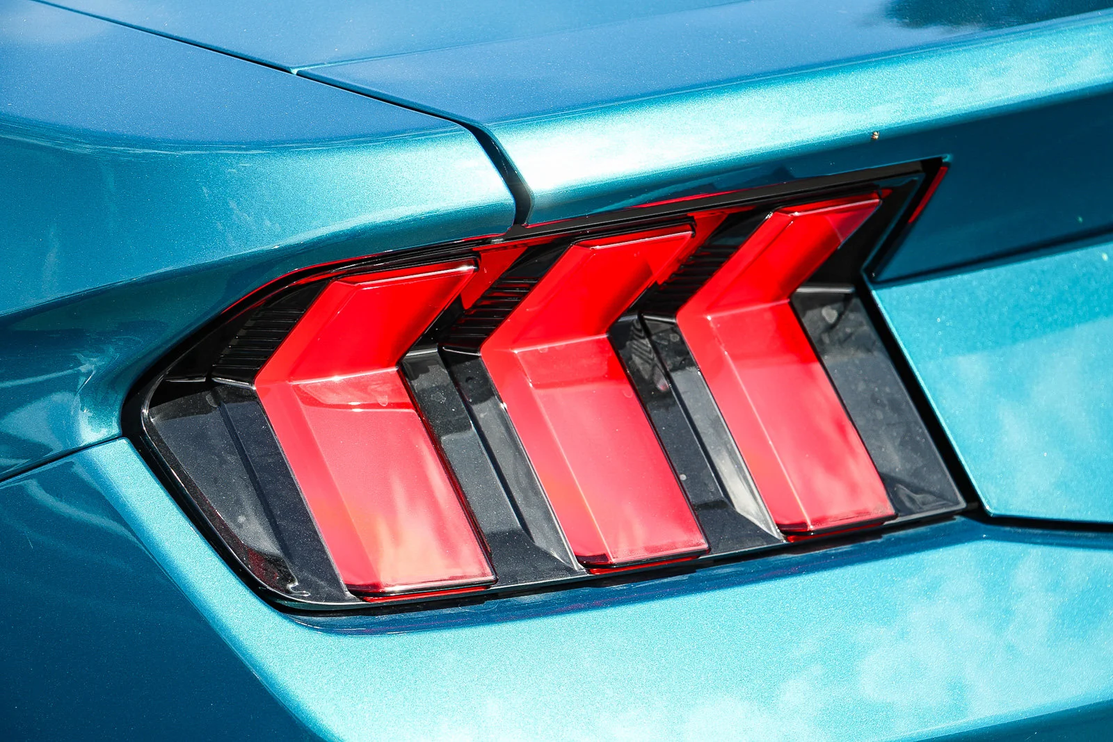 New 2026 Adriatic Blue Metallic Ford EcoBoost® Fastback image 9