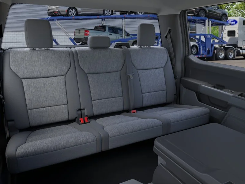 New 2026 Carbonized Gray Metallic Ford XLT image 11