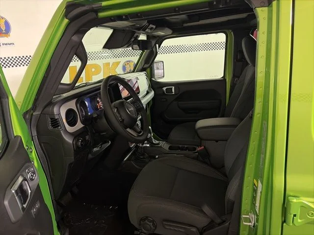 2026 Jeep Wrangler 4-Door Willys - Photo 17