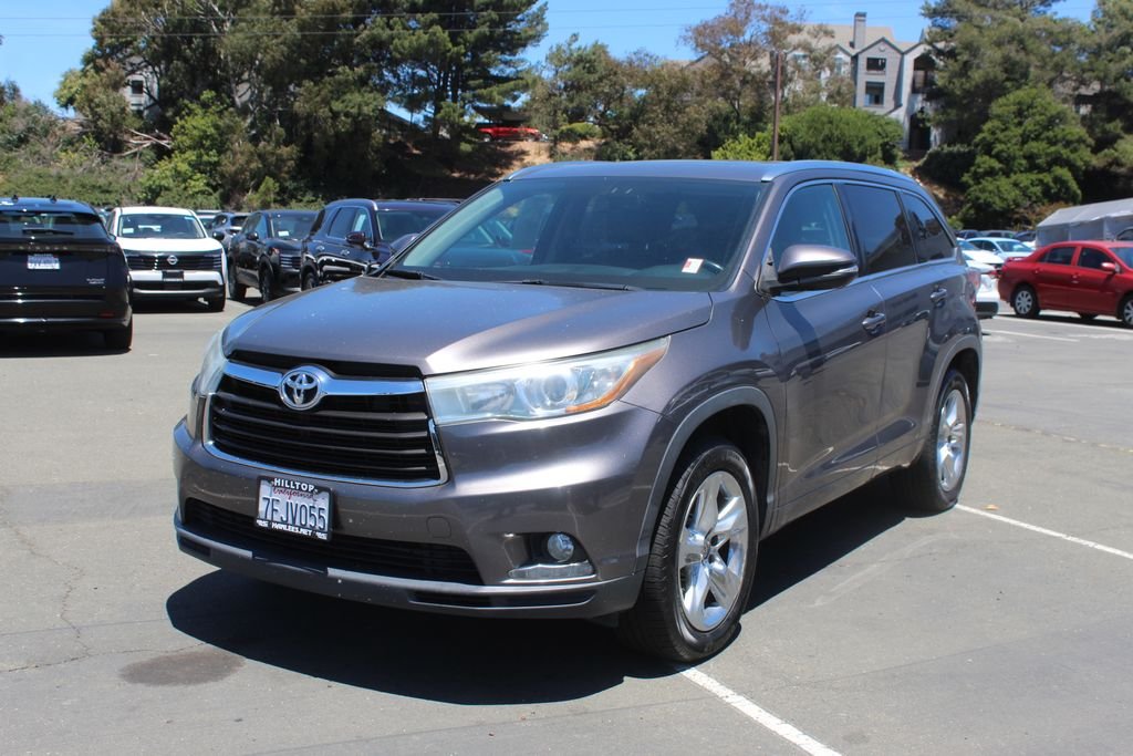 Used 2014 Gray Toyota Limited image 3