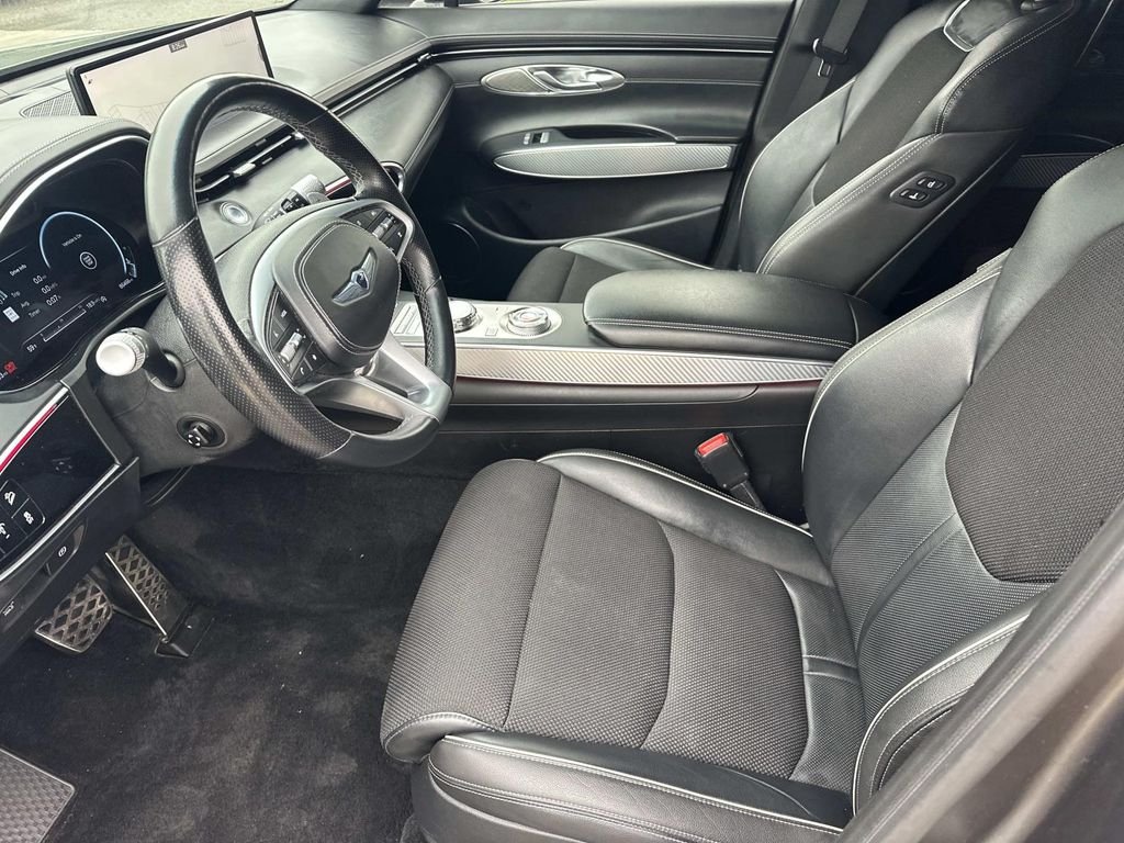 Used 2023 Gray Genesis 2.5T image 17