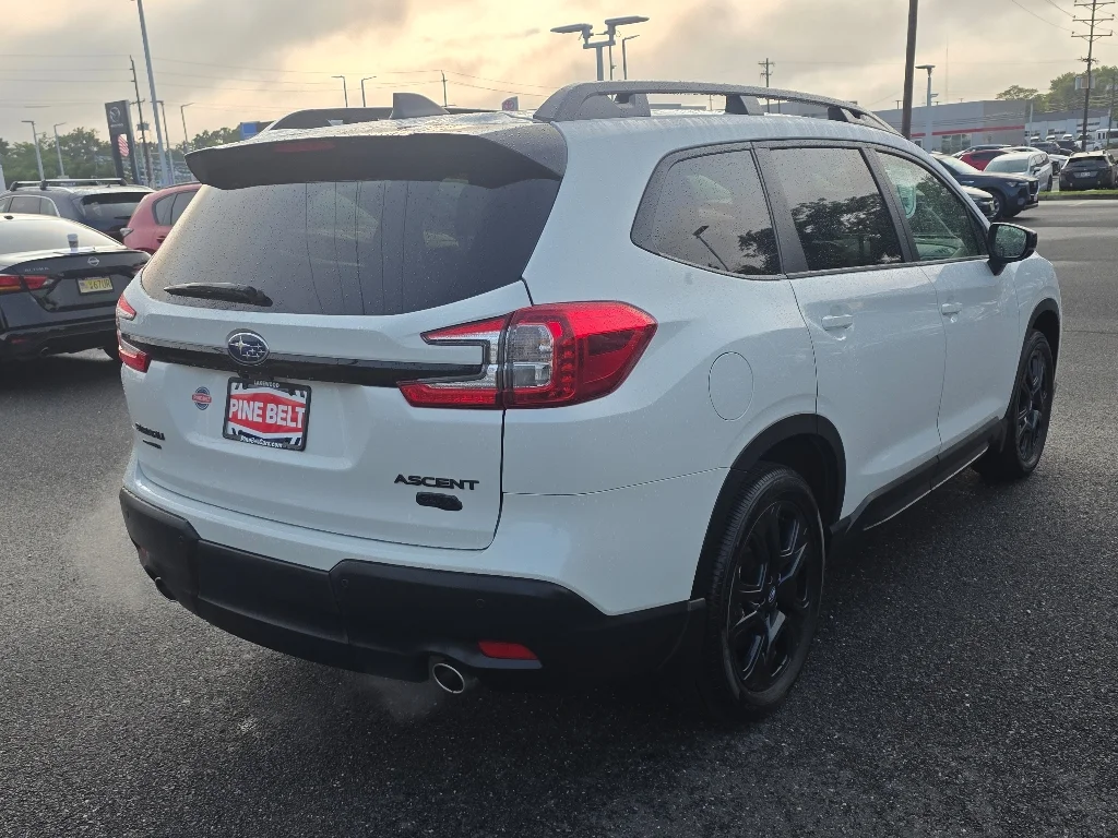 Certified Used 2025 Crystal White Pearl Subaru Onyx Edition Touring image 16