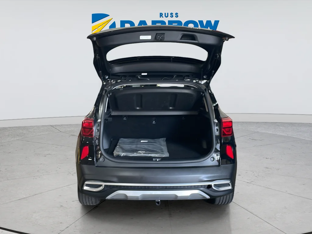 Used 2022 Black Kia SX image 30
