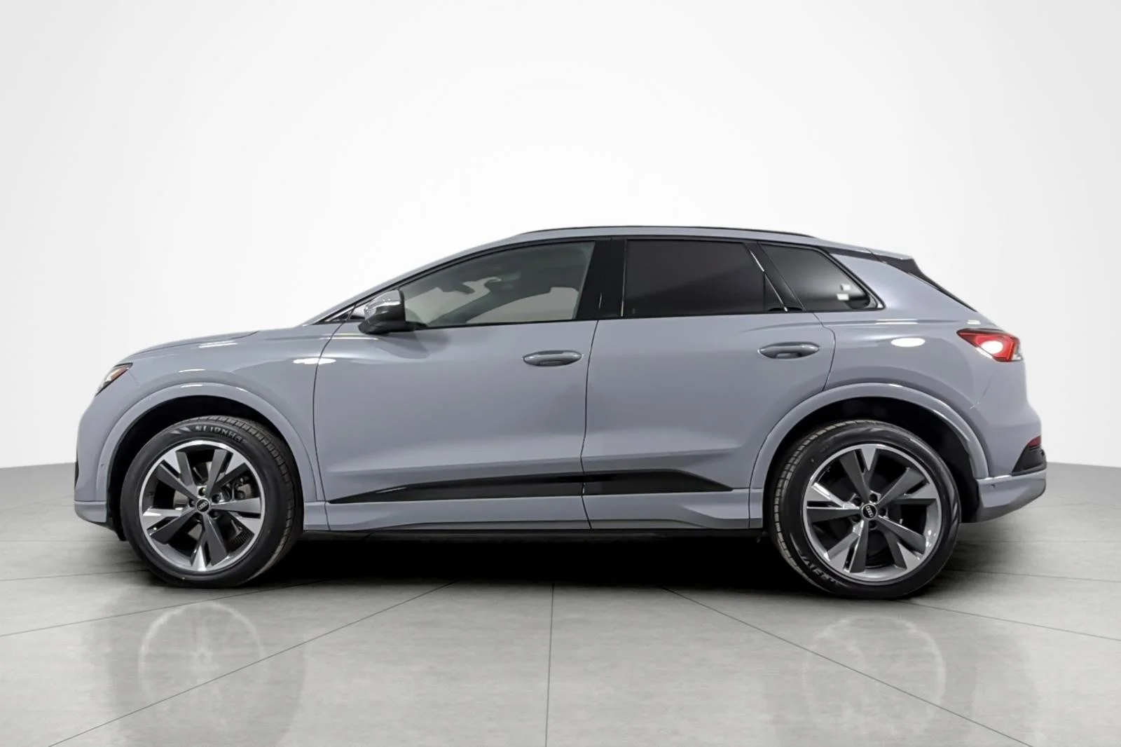 Used 2024 Audi Q4 e-tron Premium Plus with VIN WA1L2BFZ1RP029823 for sale in Beverly Hills, CA
