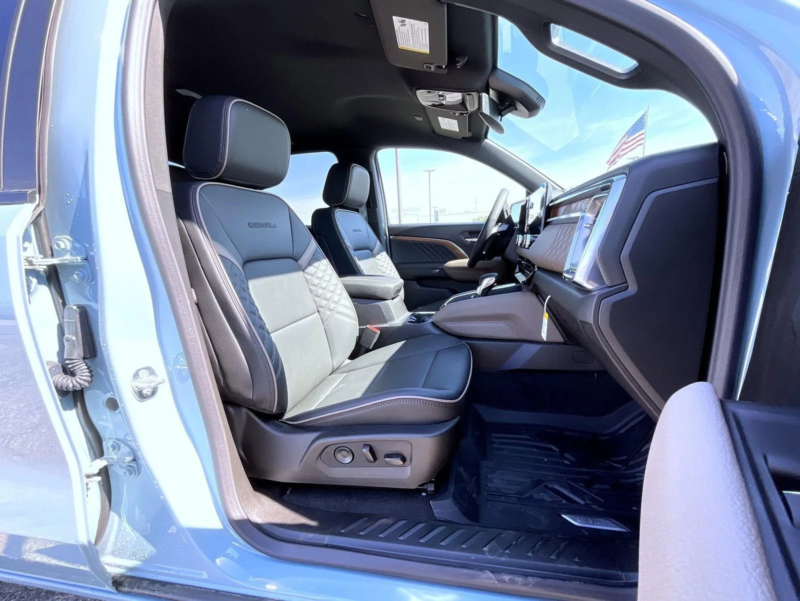 New 2026 Glacier Metallic GMC Denali image 15