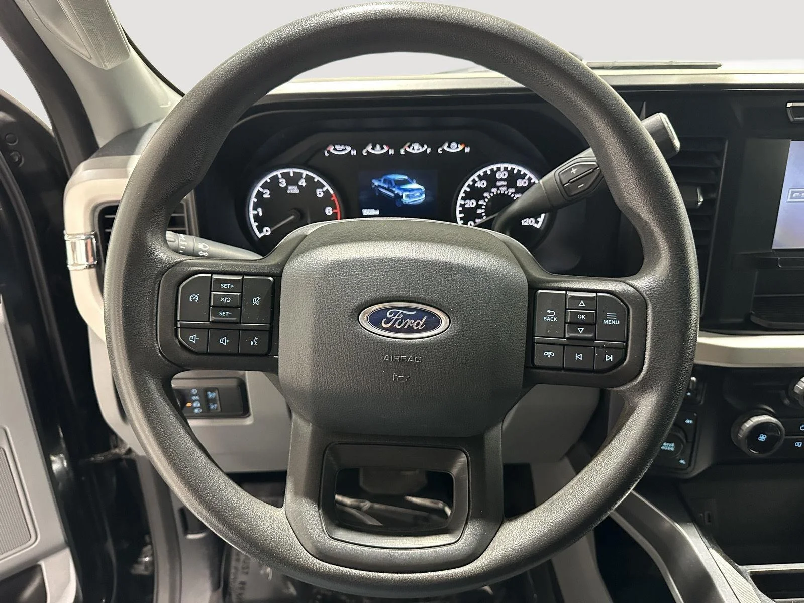 Used 2023 Agate Black Metallic Ford XL image 9