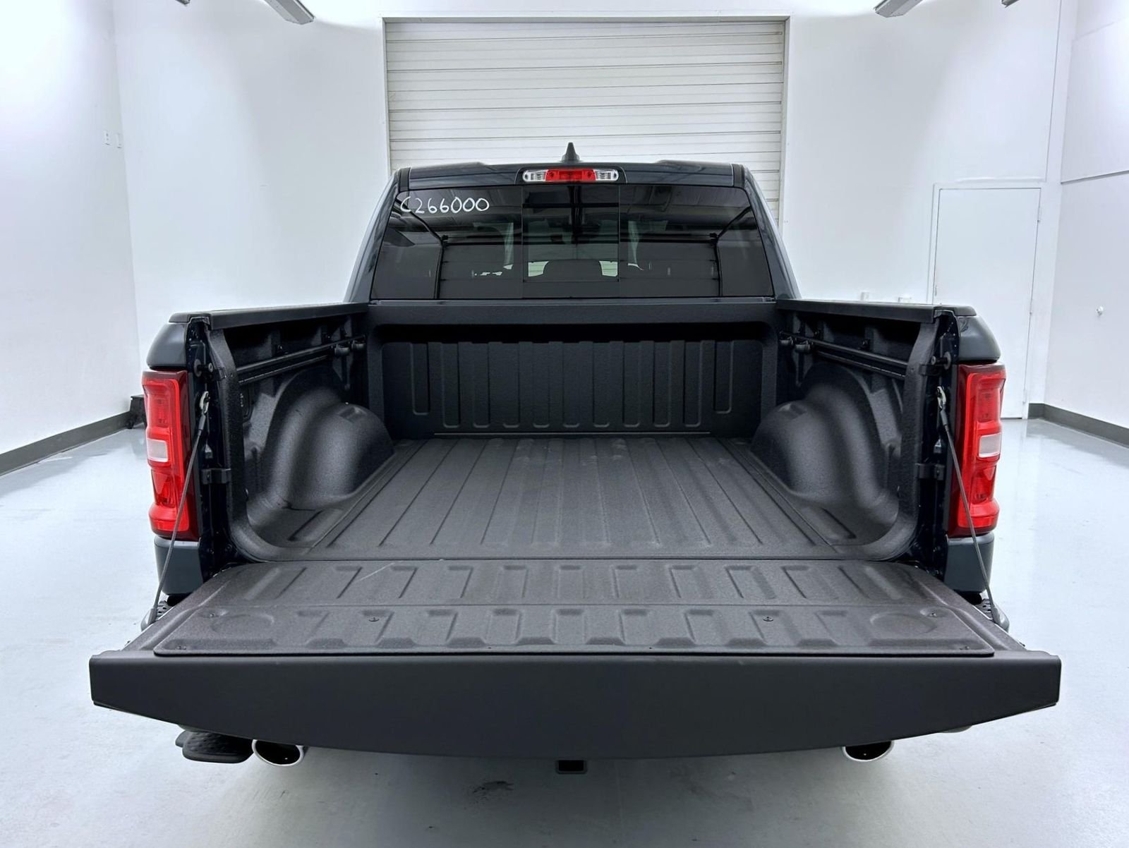 2026 RAM 1500 Big Horn/Lone Star - Photo 21
