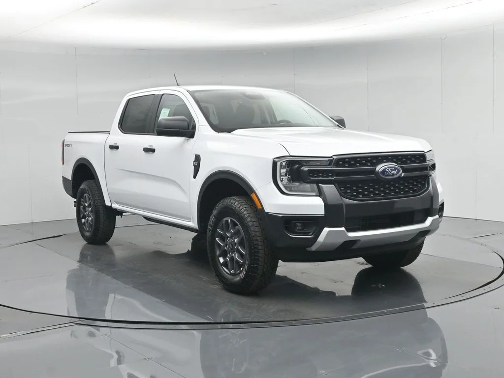 New 2026 Oxford White Ford XLT image 54