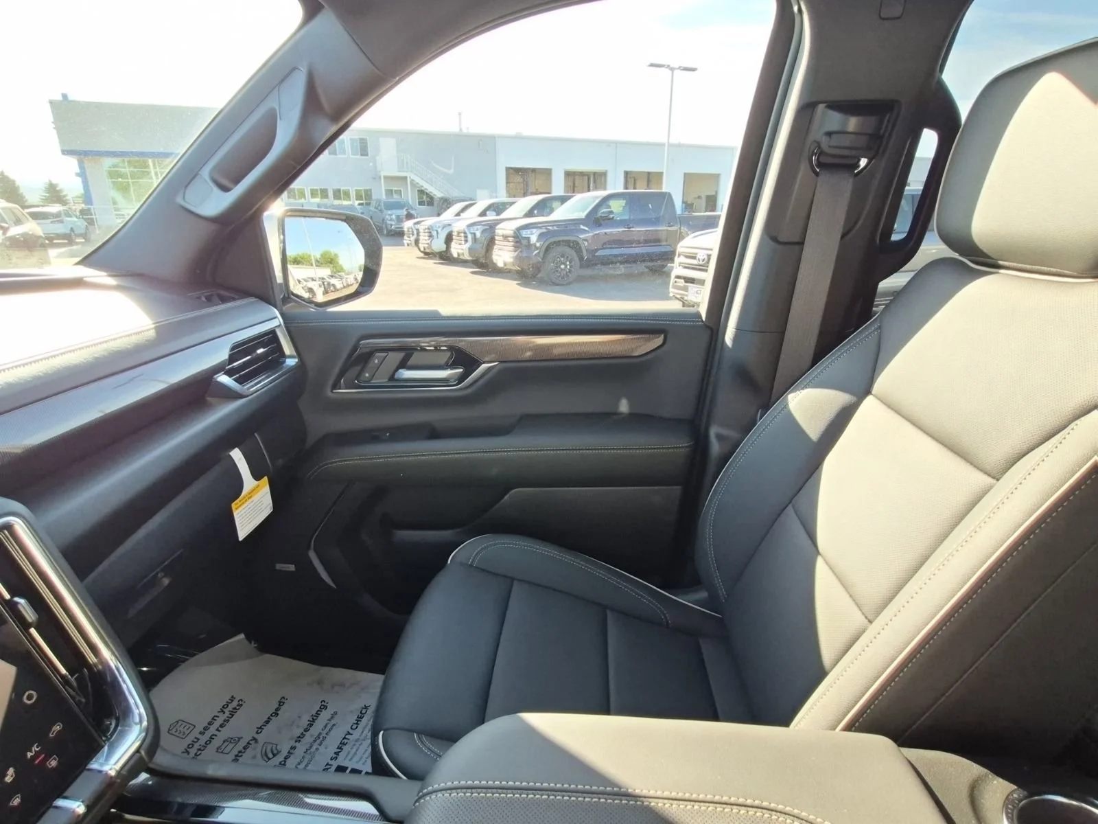 2026 GMC Yukon XL Elevation - Photo 28