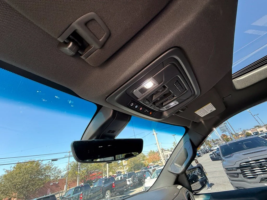 Used 2019 Black GMC AT4 image 23