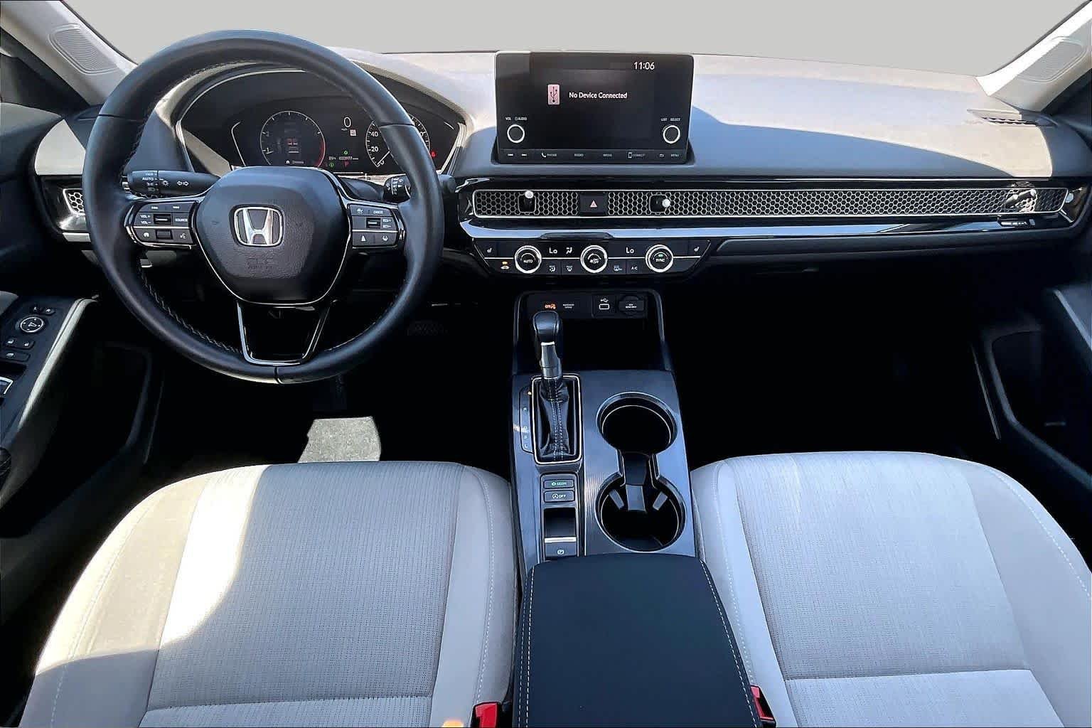 Used 2022 Platinum White Pearl Honda EX image 14