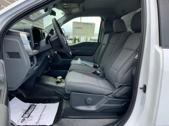 2025 Ford F-550 Super Duty Chassis Cab XL - Photo 12