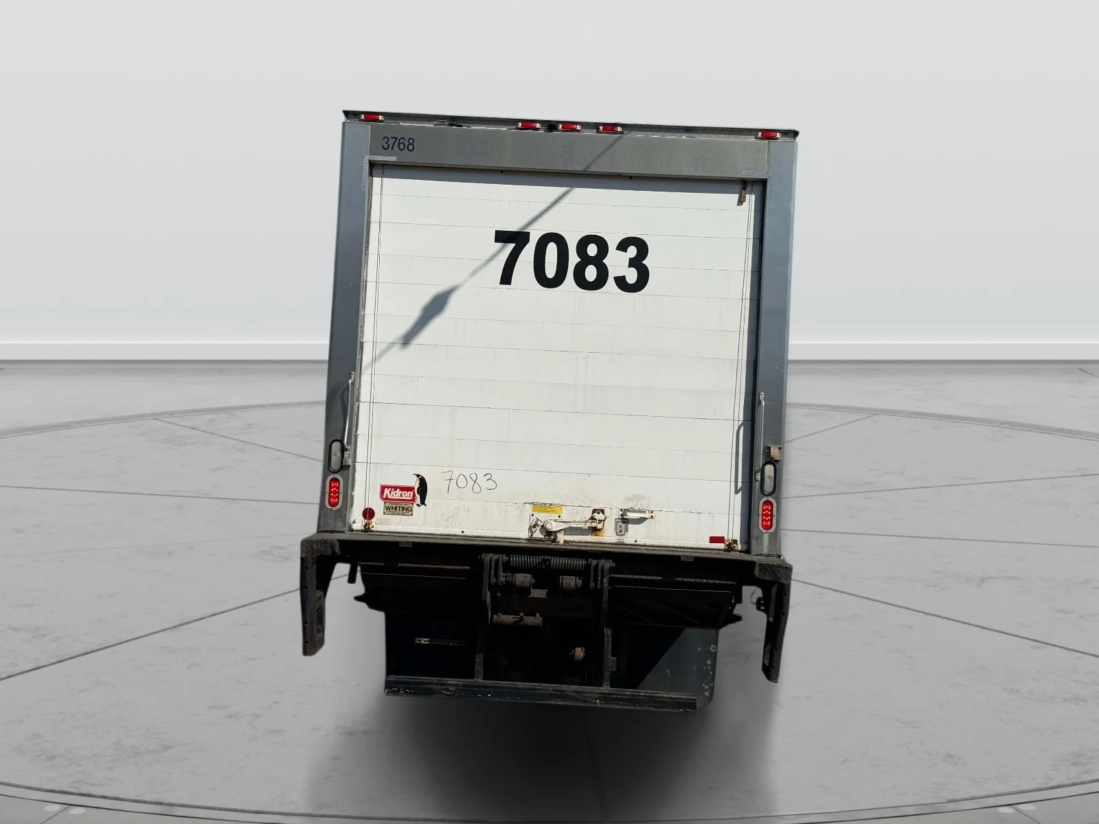 Used 2016 White Hino 268 image 7