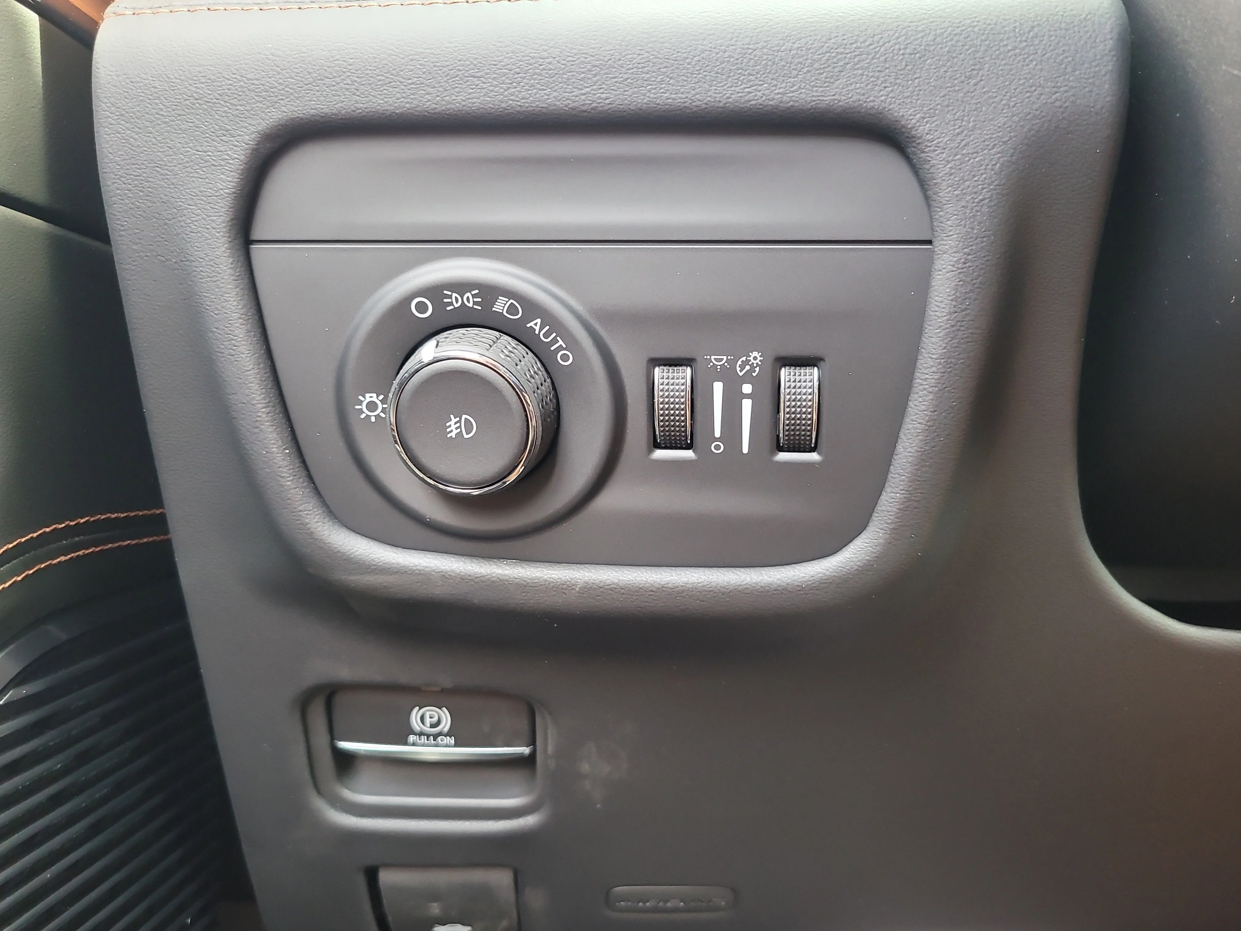 New 2026 Bright White Clearcoat Jeep Summit image 23