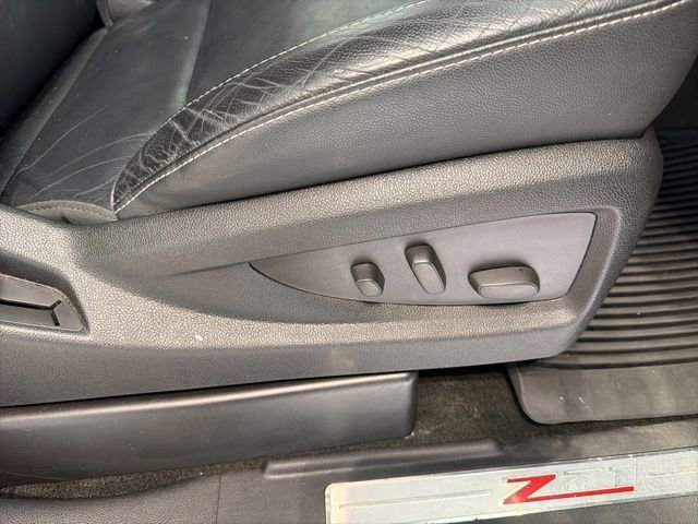 Used 2016 White Chevrolet LTZ image 12