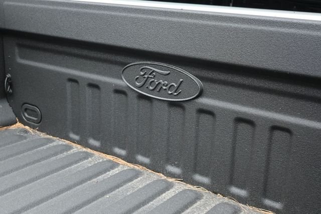 New 2026 Oxford White Ford F-350® XLT image 36