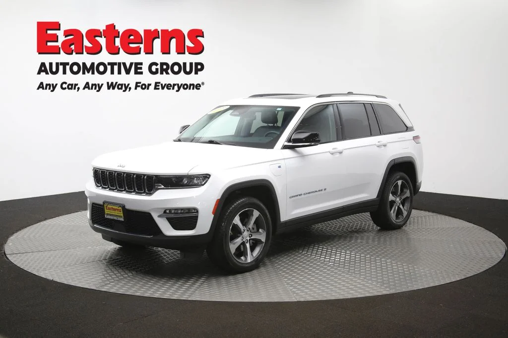 Used 2023 White Jeep 4xe image 58