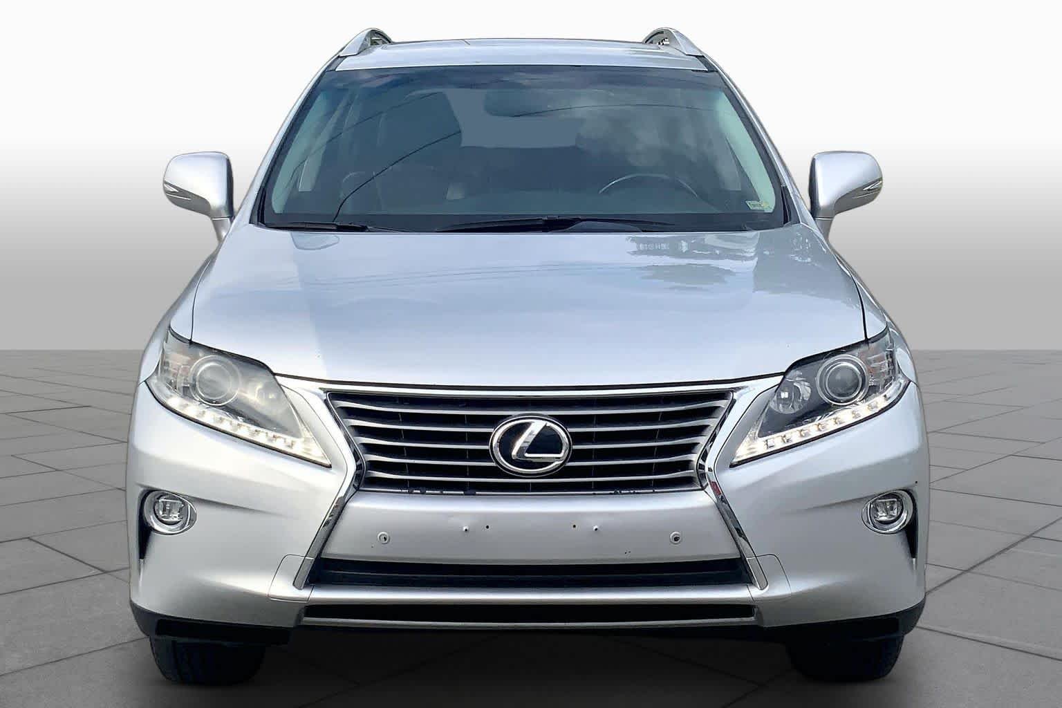 Used 2015 Silver Lining Metallic Lexus  image 4