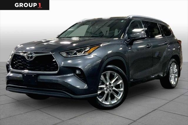 2025 Toyota Highlander Hybrid 