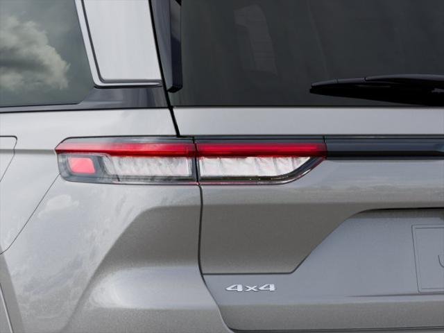 New 2026 Silver Zynith Jeep Limited Reserve image 61