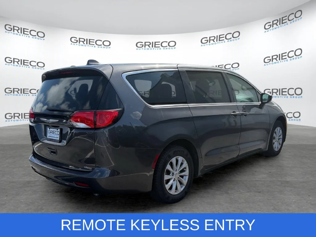 Used 2017 Gray Chrysler Touring image 7